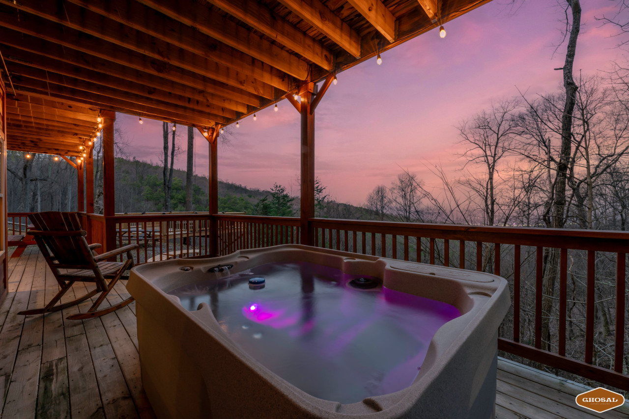 Amenity: Private Hot Tub