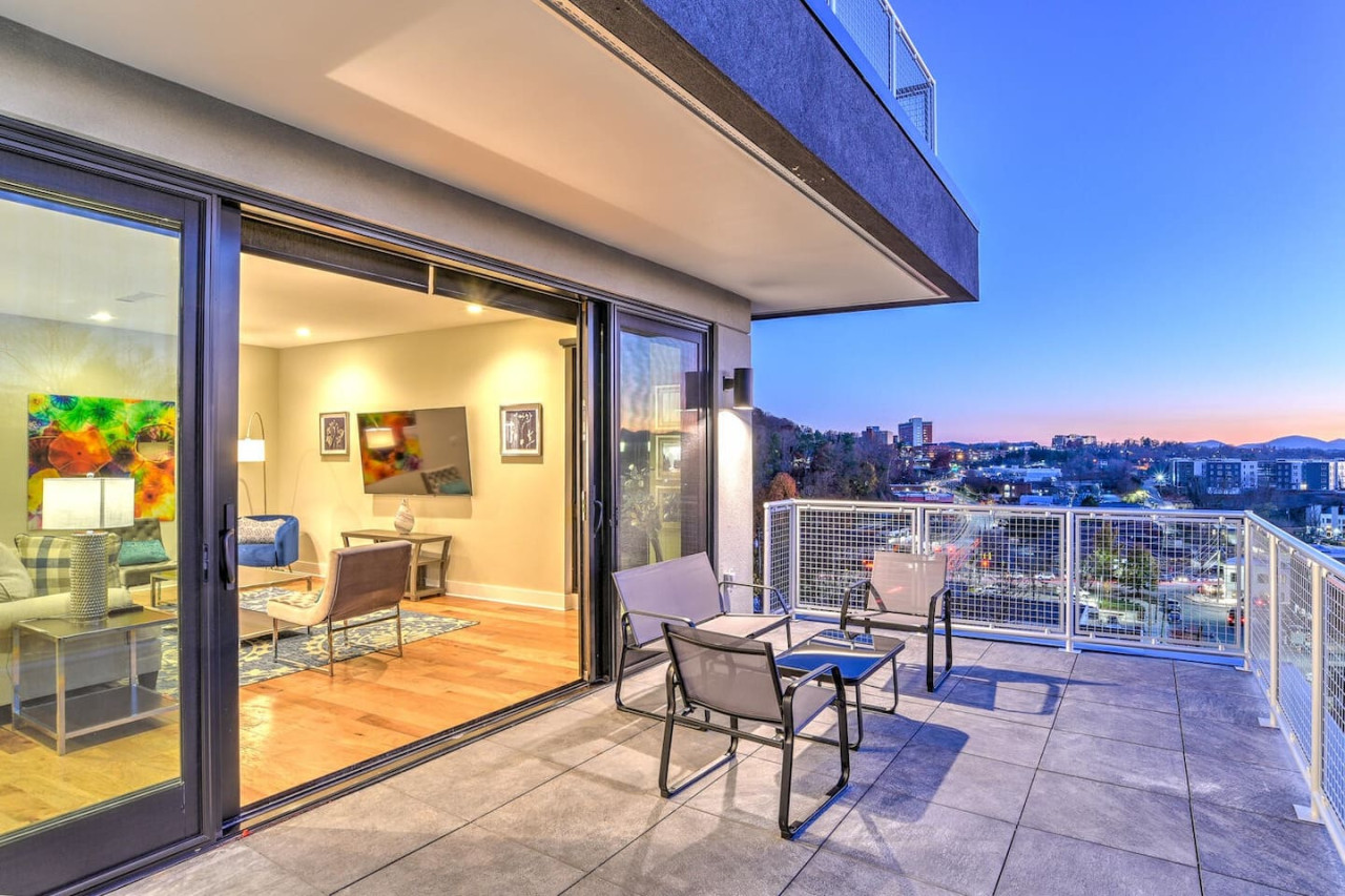 Downtown Asheville Southwest Mountain Views