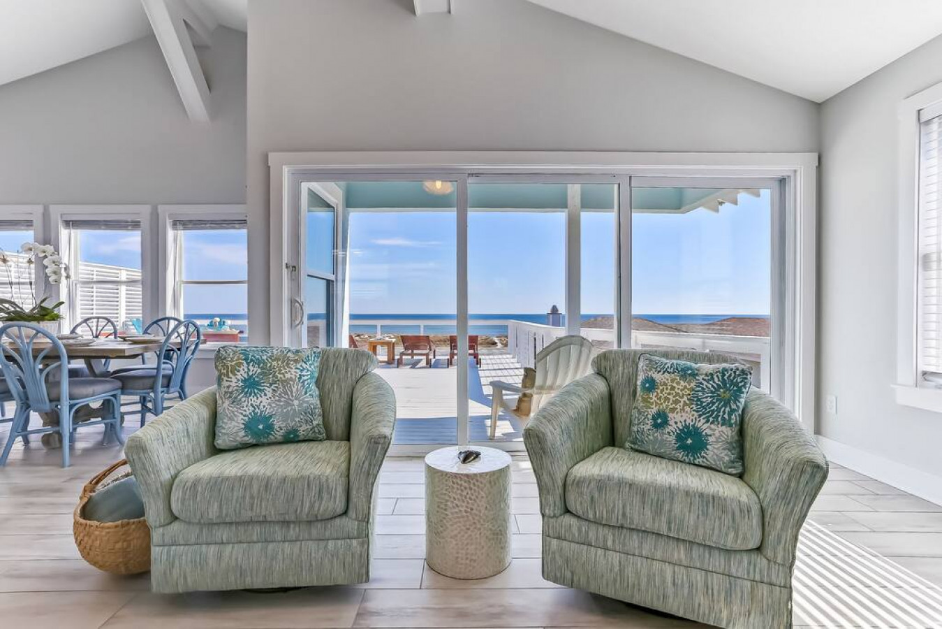 Duke's Beach House photo 2