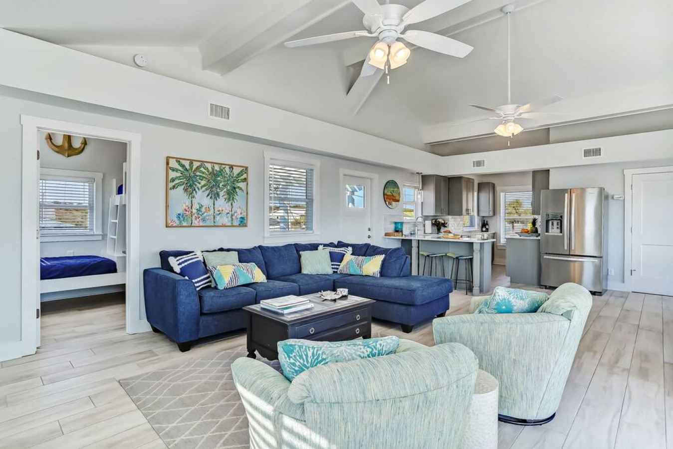 Duke's Beach House photo 8