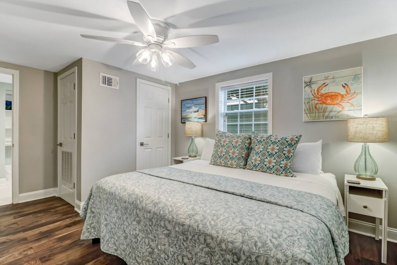 Tropical Beach Bungalow Downstairs photo 16