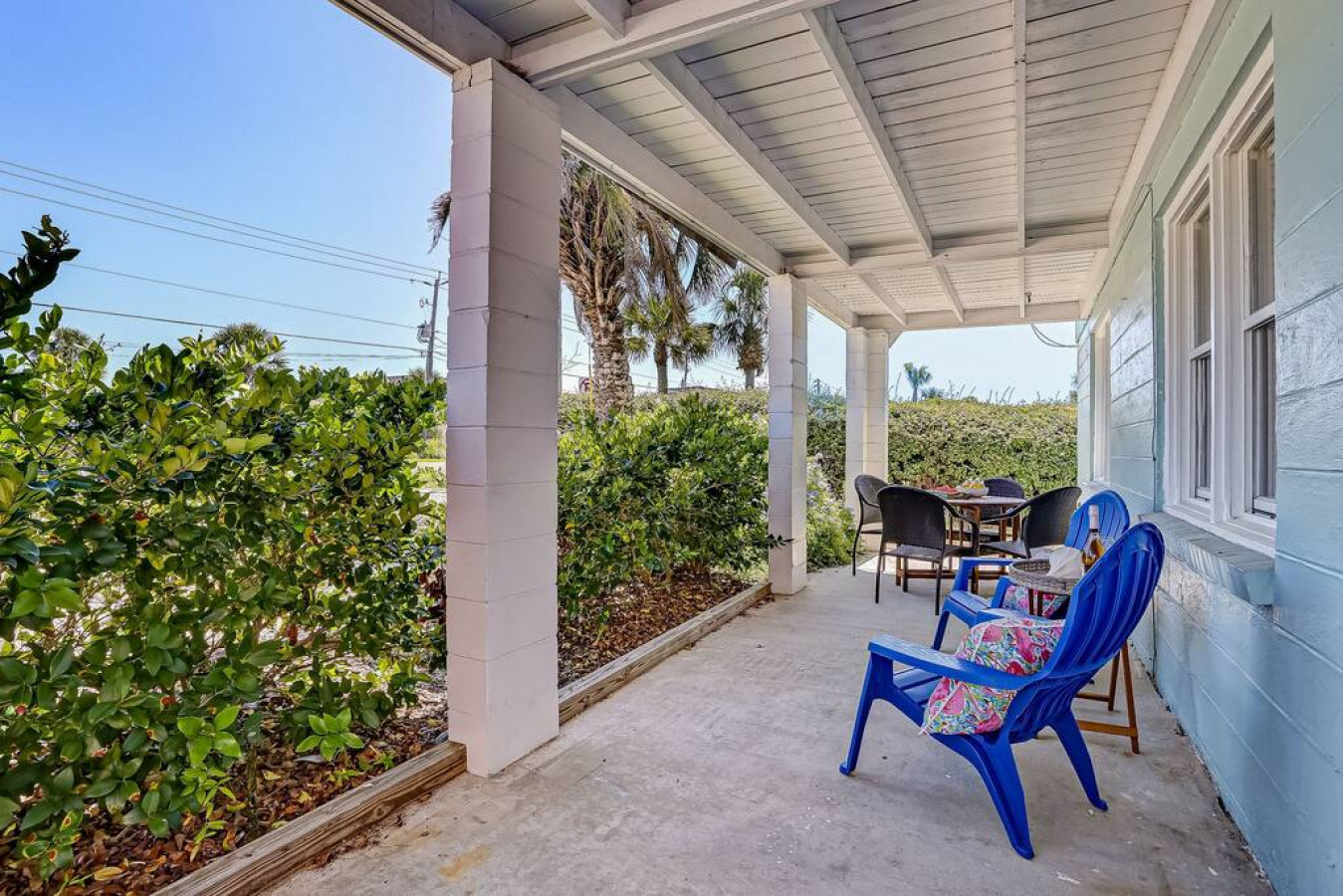 South Beach Cabana Down photo 11