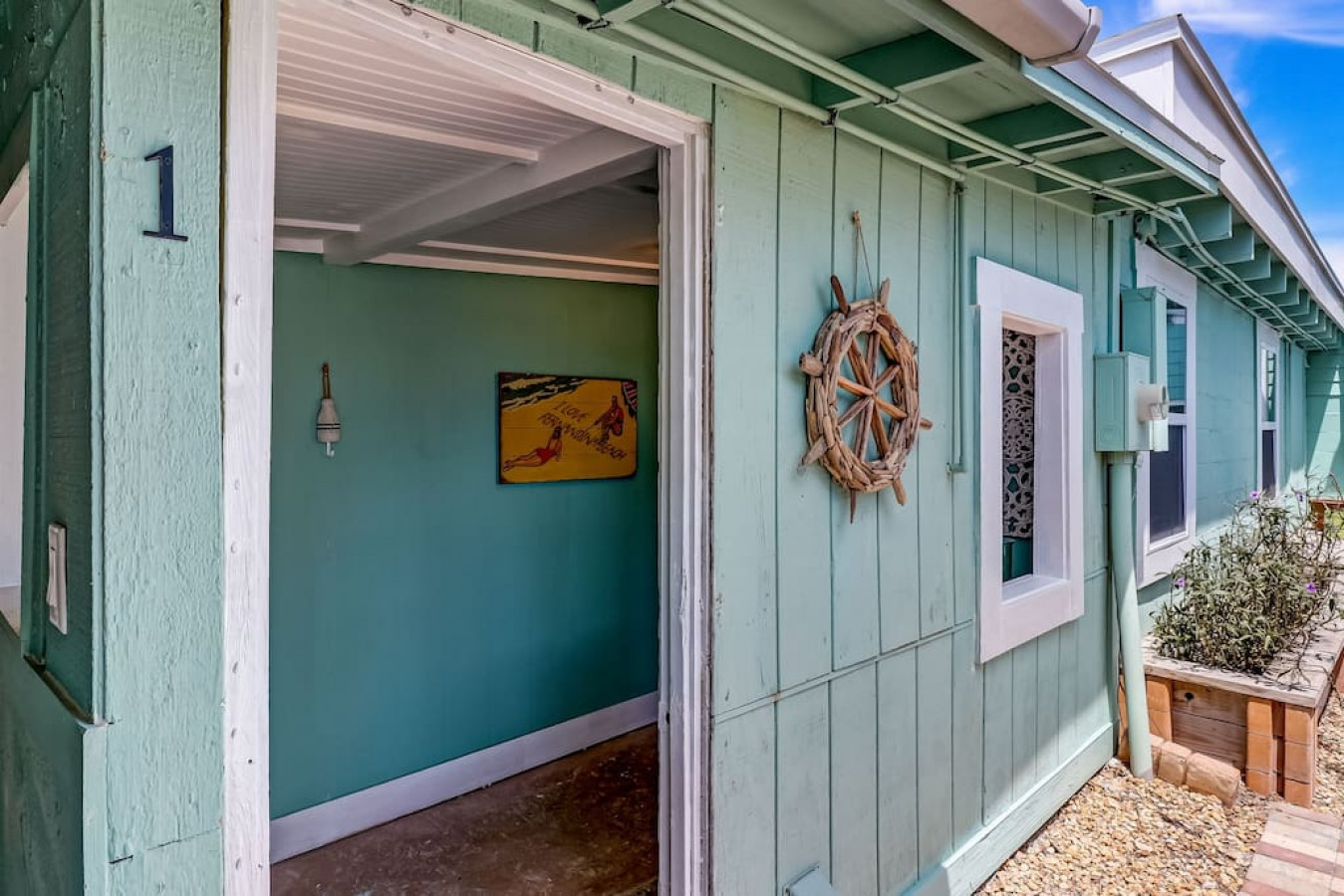 Sea Glass Cottage No. 1 photo 11