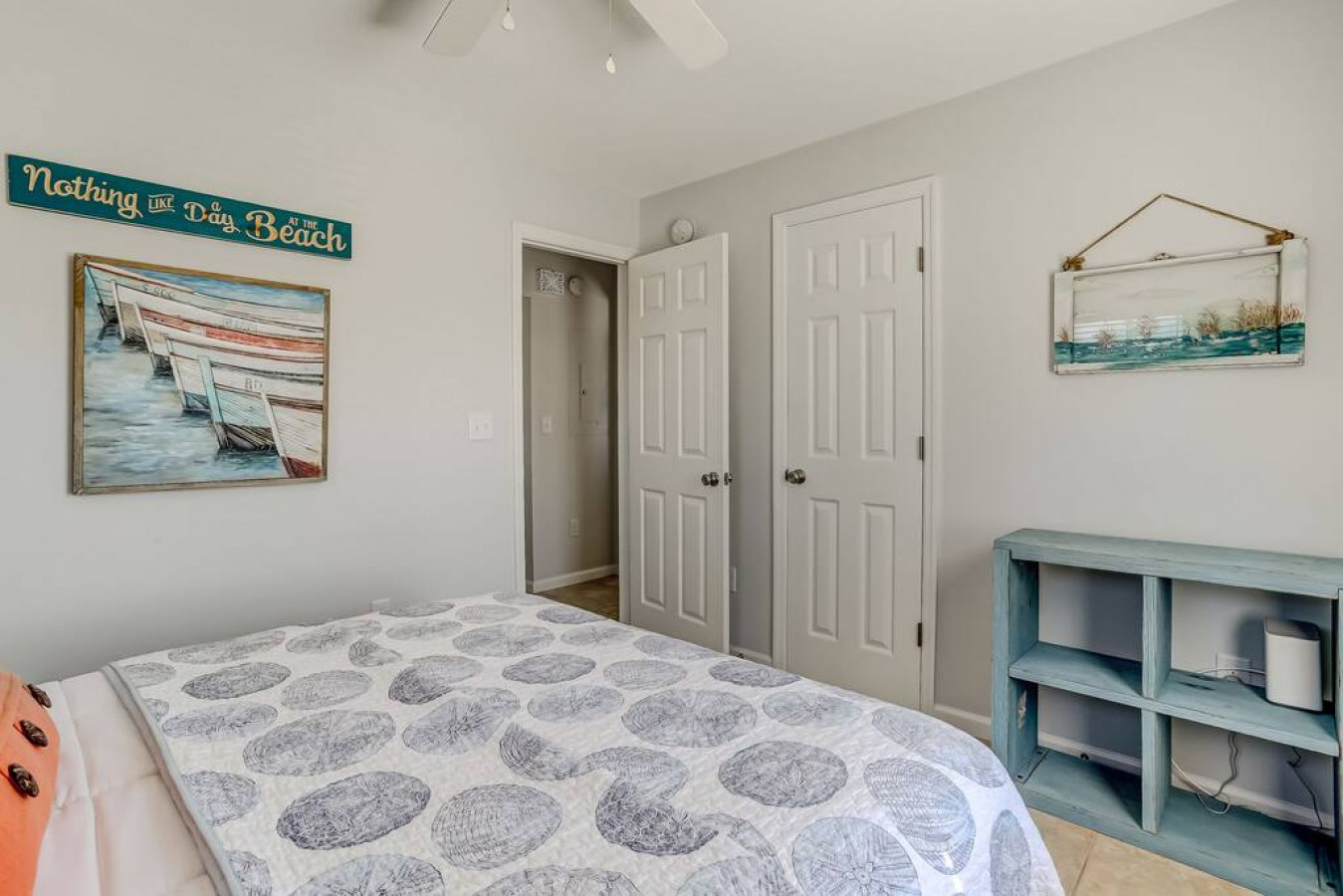 South Beach Cabana Up photo 18