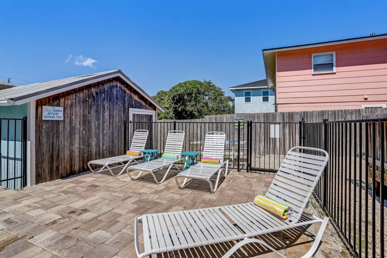 South Beach Cabana Up photo 20