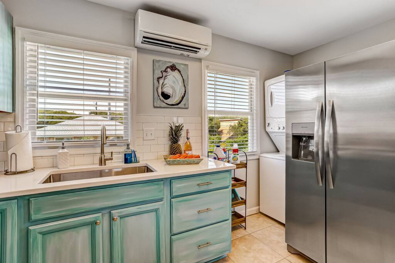 South Beach Cabana Up photo 14