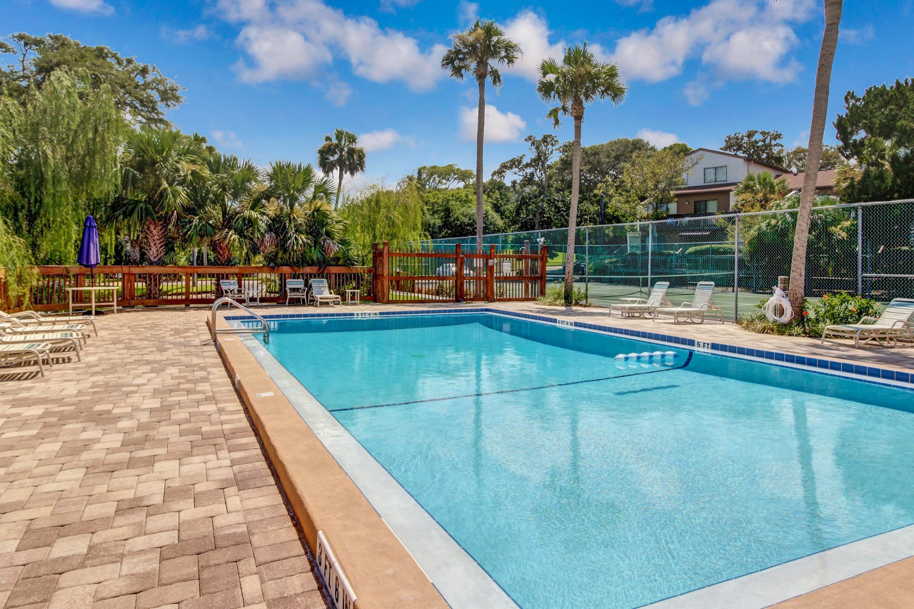 2625 Forest Ridge photo 25