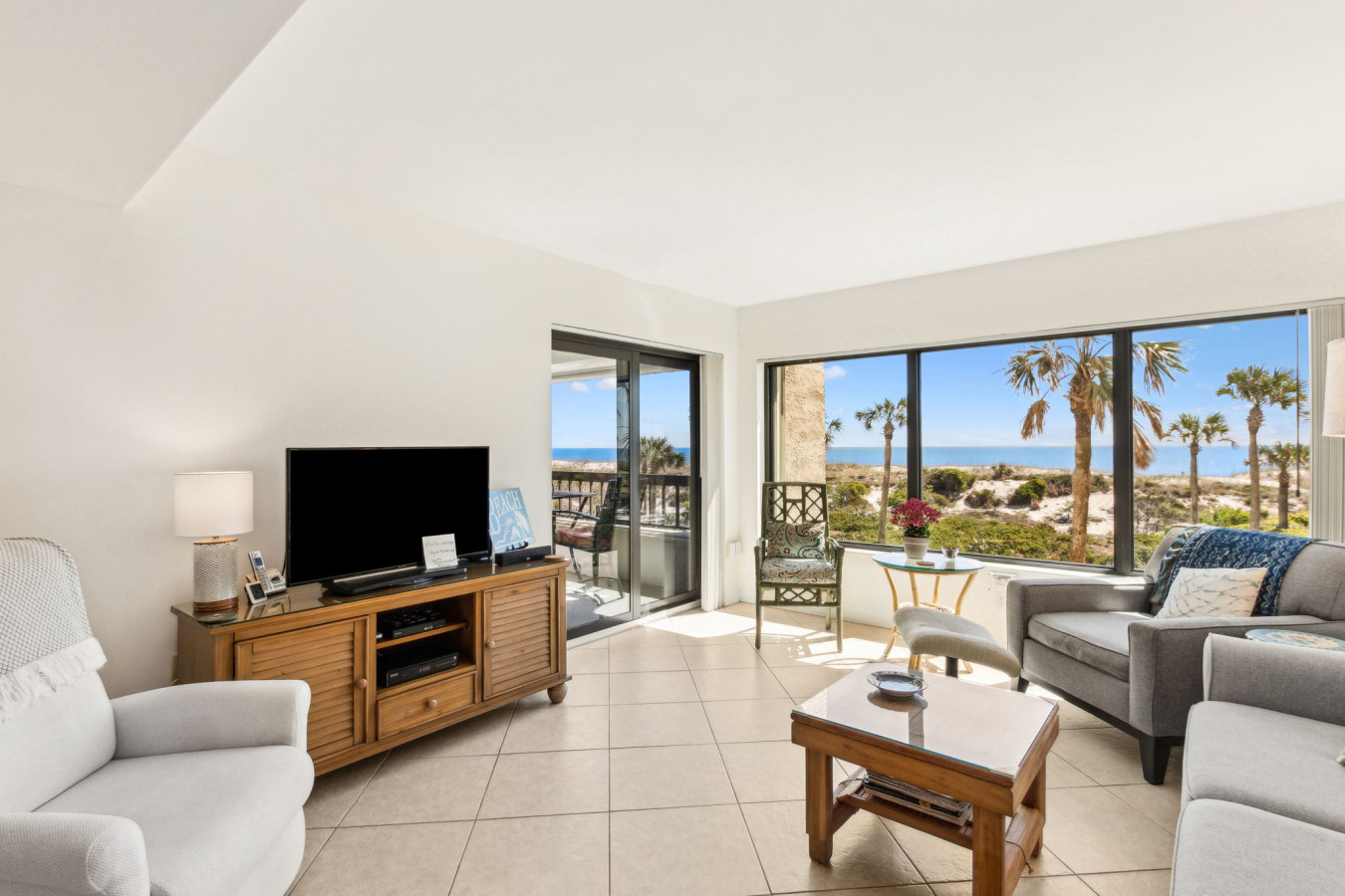 Amelia Surf & Racquet Club A110 photo 1