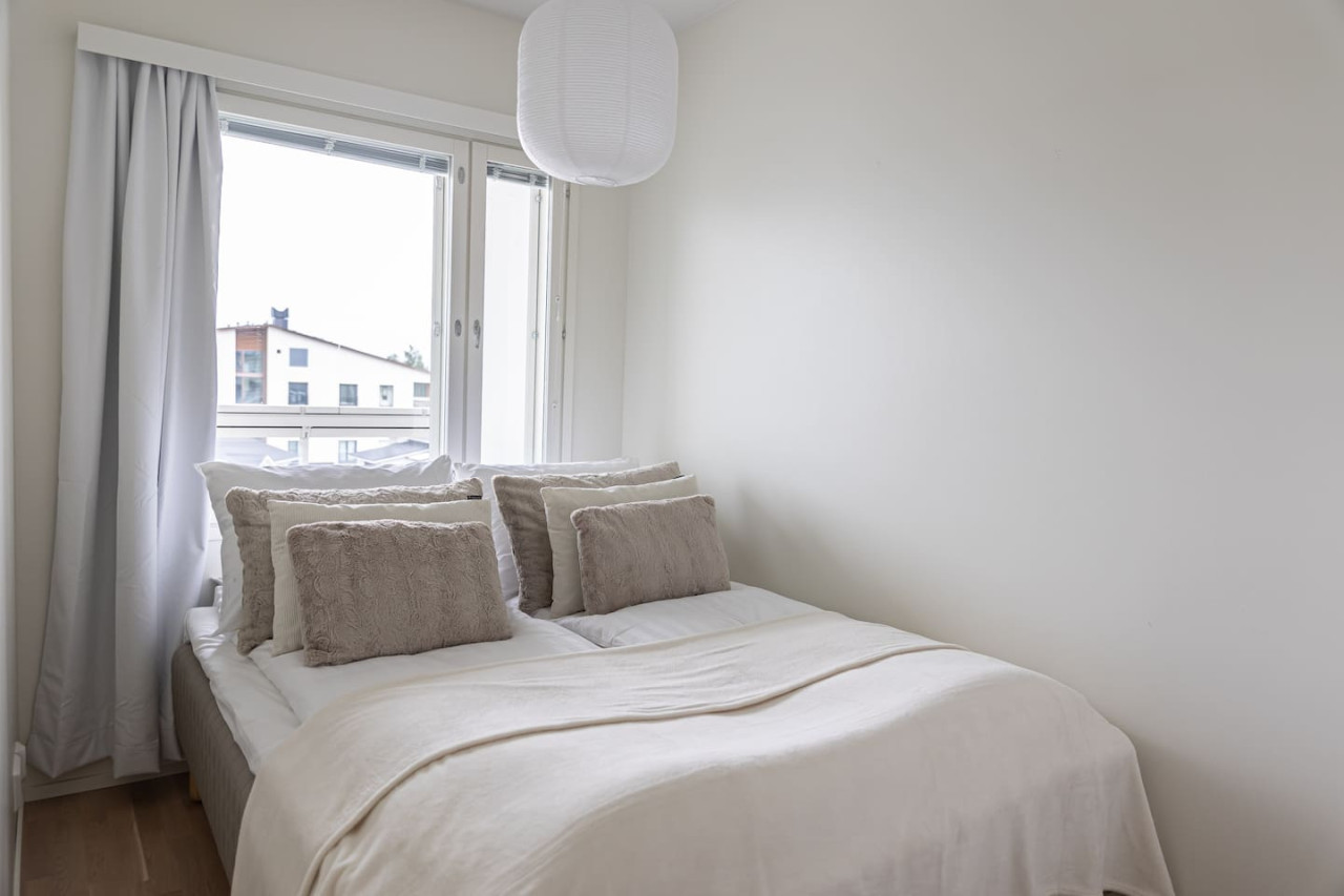 Aurora City Apartment By BookLapland