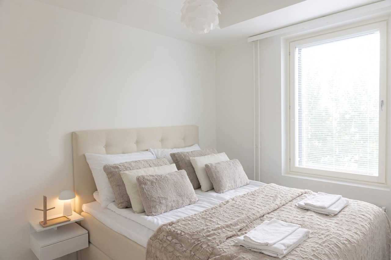 Arctic City Suite I by BookLapland