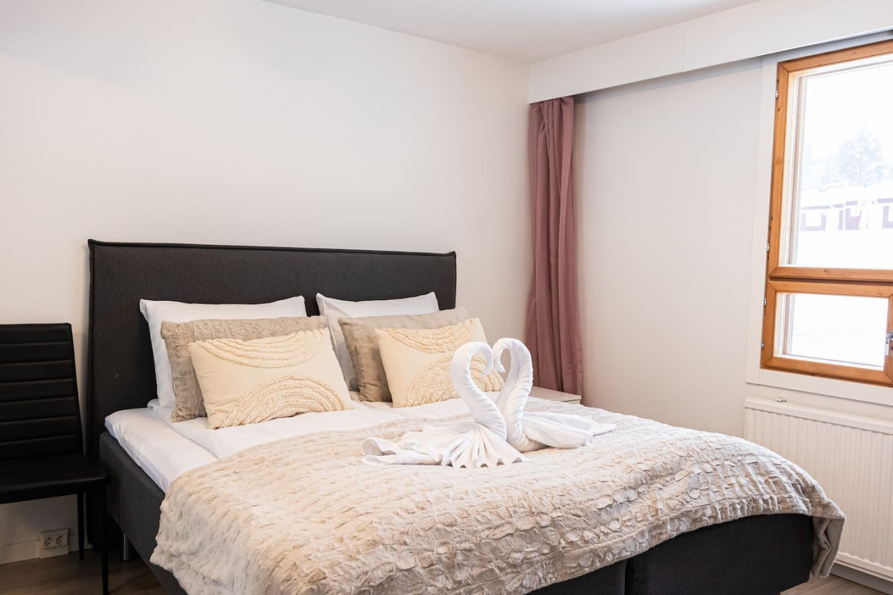Santa's Suites I by BookLapland
