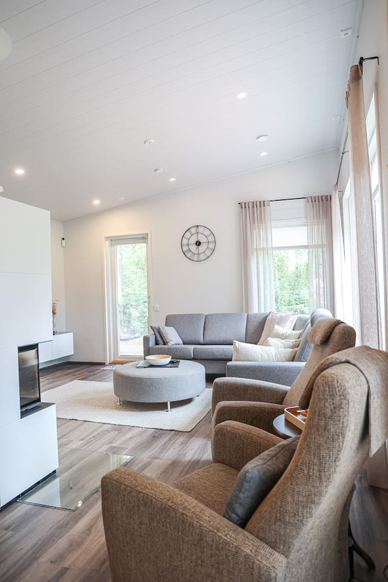 Villa Harmony By BookLapland