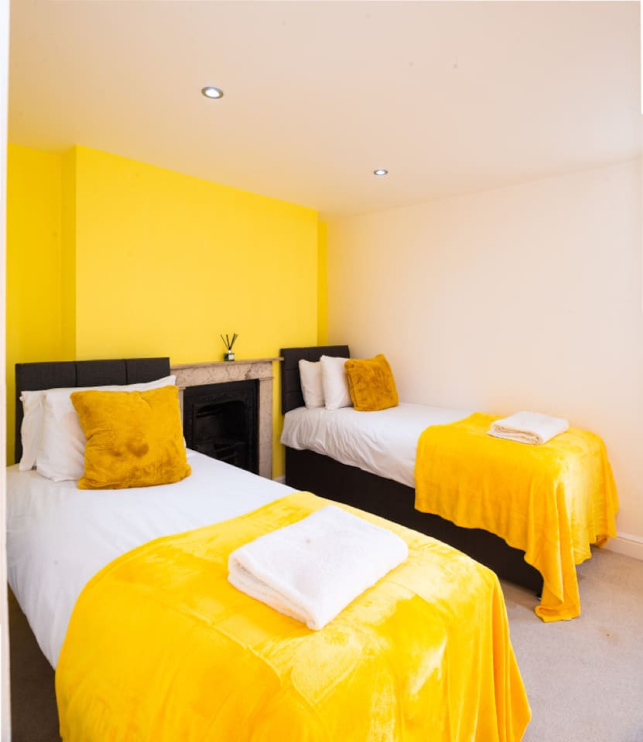 Charlotte House: Prime Location Urban Nest – 2BED 2BATH in 28 Tacket St, Ipswich IP4 1BA, UK - Property image 9 - VivreStays