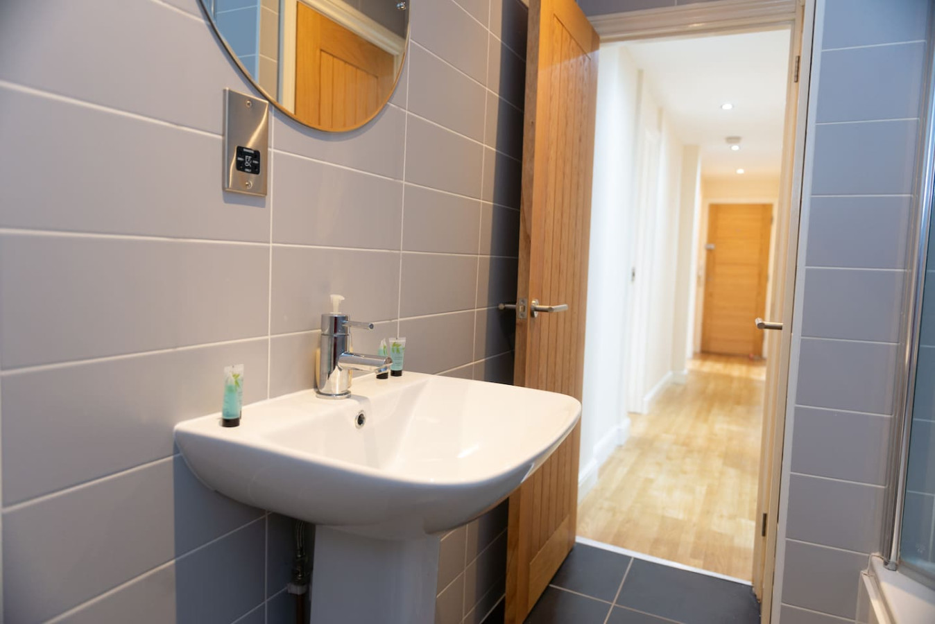 Charlotte House: Prime Location Urban Nest – 2BED 2BATH in 28 Tacket St, Ipswich IP4 1BA, UK - Property image 13 - VivreStays