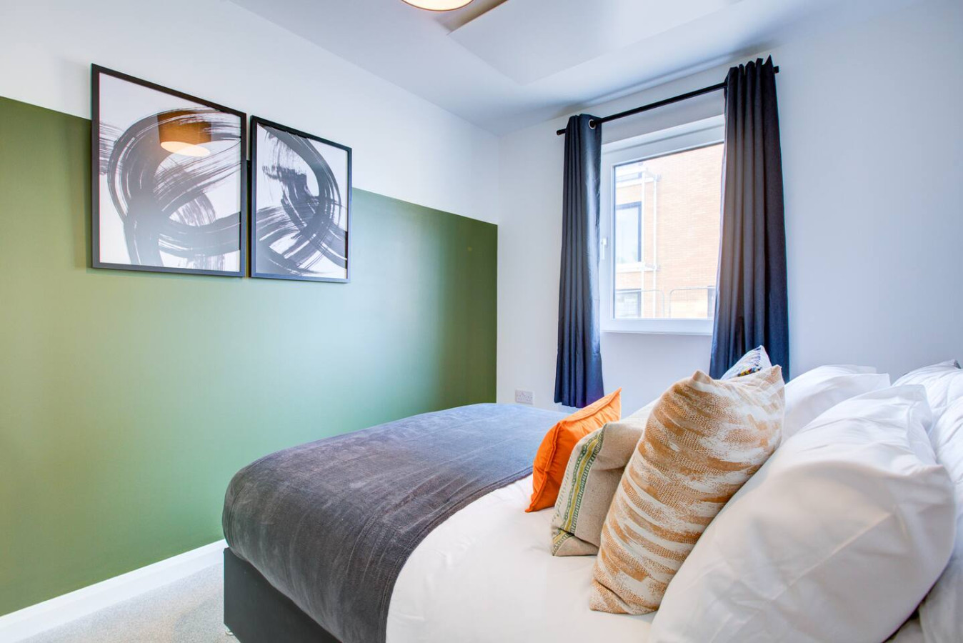 Penny Place Retreat – Central 2BED 2BATH by Station + Free Parking in 14 Penny Place, Ashford TN24 0WJ, UK - Property image 21 - VivreStays