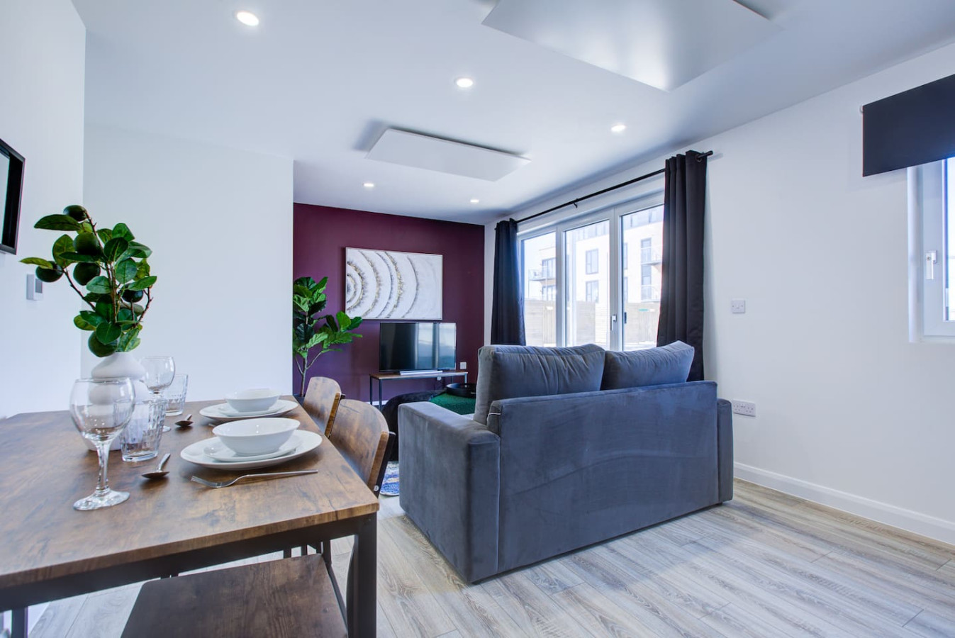 Penny Place Retreat – Central 2BED 2BATH by Station + Free Parking in 14 Penny Place, Ashford TN24 0WJ, UK - Property image 5 - VivreStays