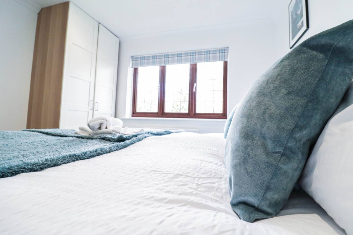 3BR Family Retreat with Free Parking Bexleyheath in 9 Hornbeam Ln, Bexleyheath DA7 6HH, UK - Property image 16 - VivreStays