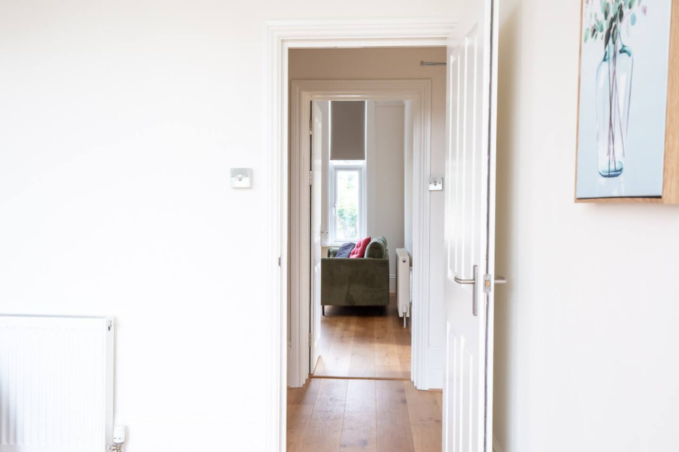 Charming 2BR Sanctuary St Leonards on Sea - Flat 4 in 4, 56 Church Rd, Hastings, St Leonards, Saint Leonards-on-sea TN37 6HJ, UK - Property image 5 - VivreStays