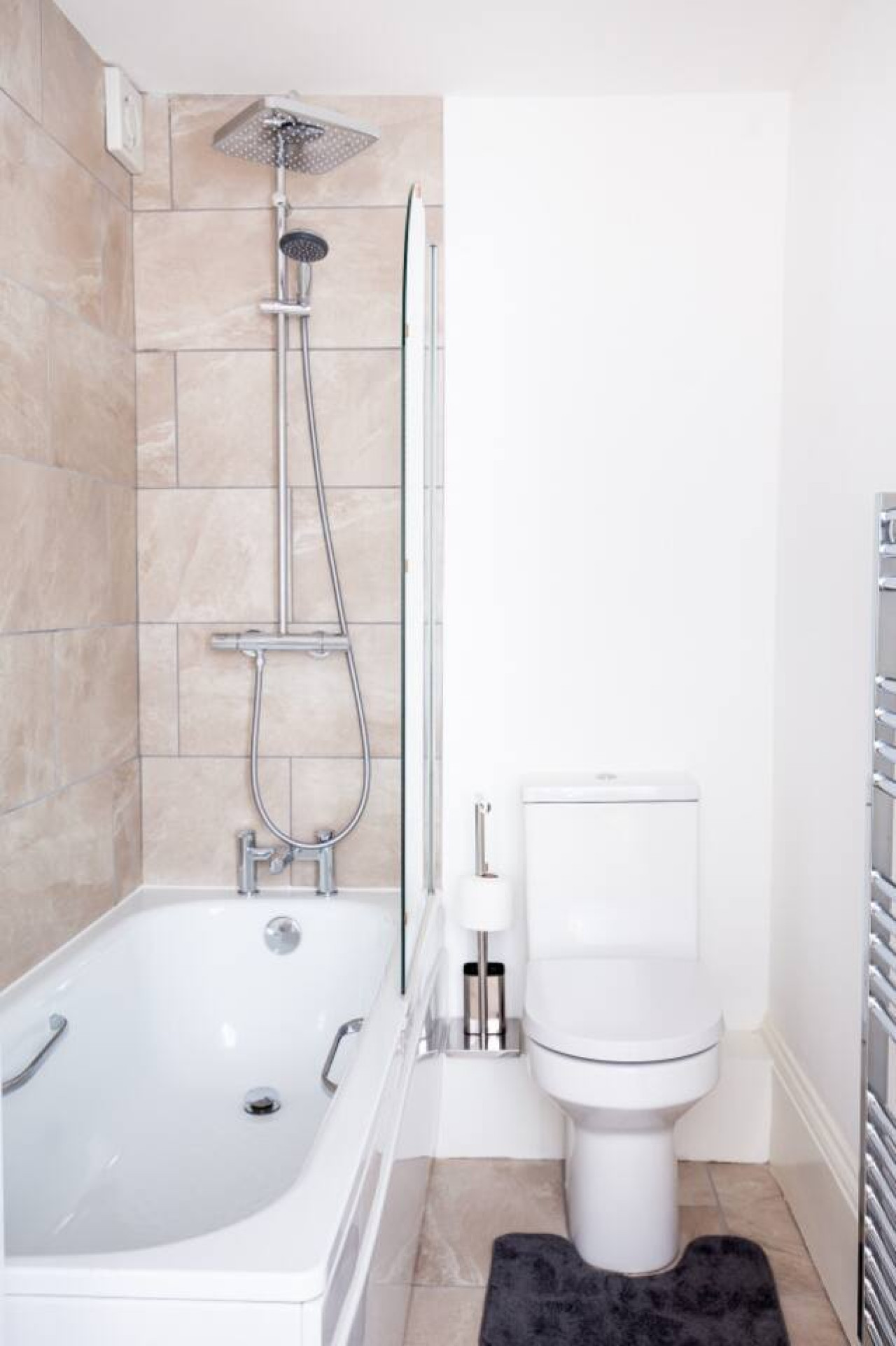 Charming 2BR Sanctuary St Leonards on Sea - Flat 4 in 4, 56 Church Rd, Hastings, St Leonards, Saint Leonards-on-sea TN37 6HJ, UK - Property image 17 - VivreStays