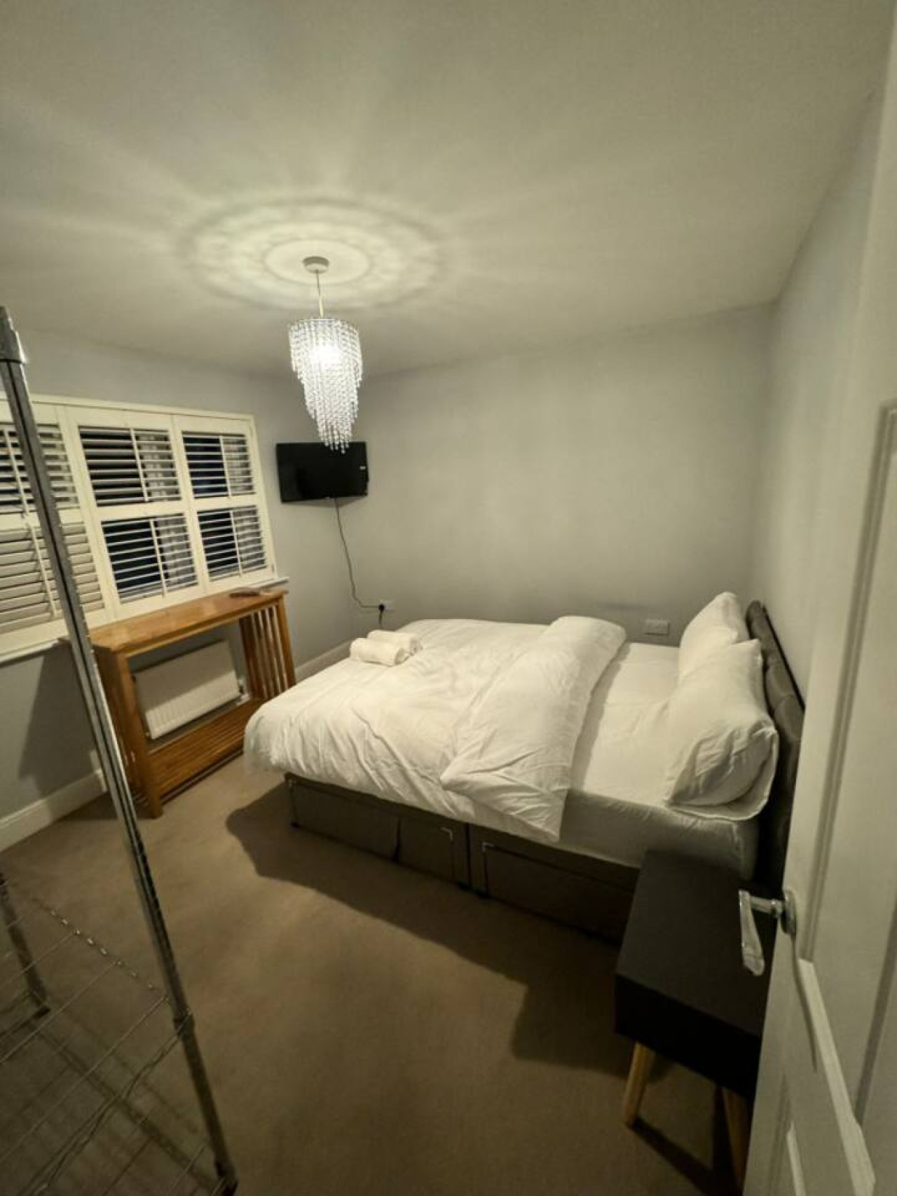 4BR 2BATH Home in Colchester Perfect for Big Group in 89Apprentice Drive, England, United Kingdom, CO4 5UW - Property image 9 - VivreStays