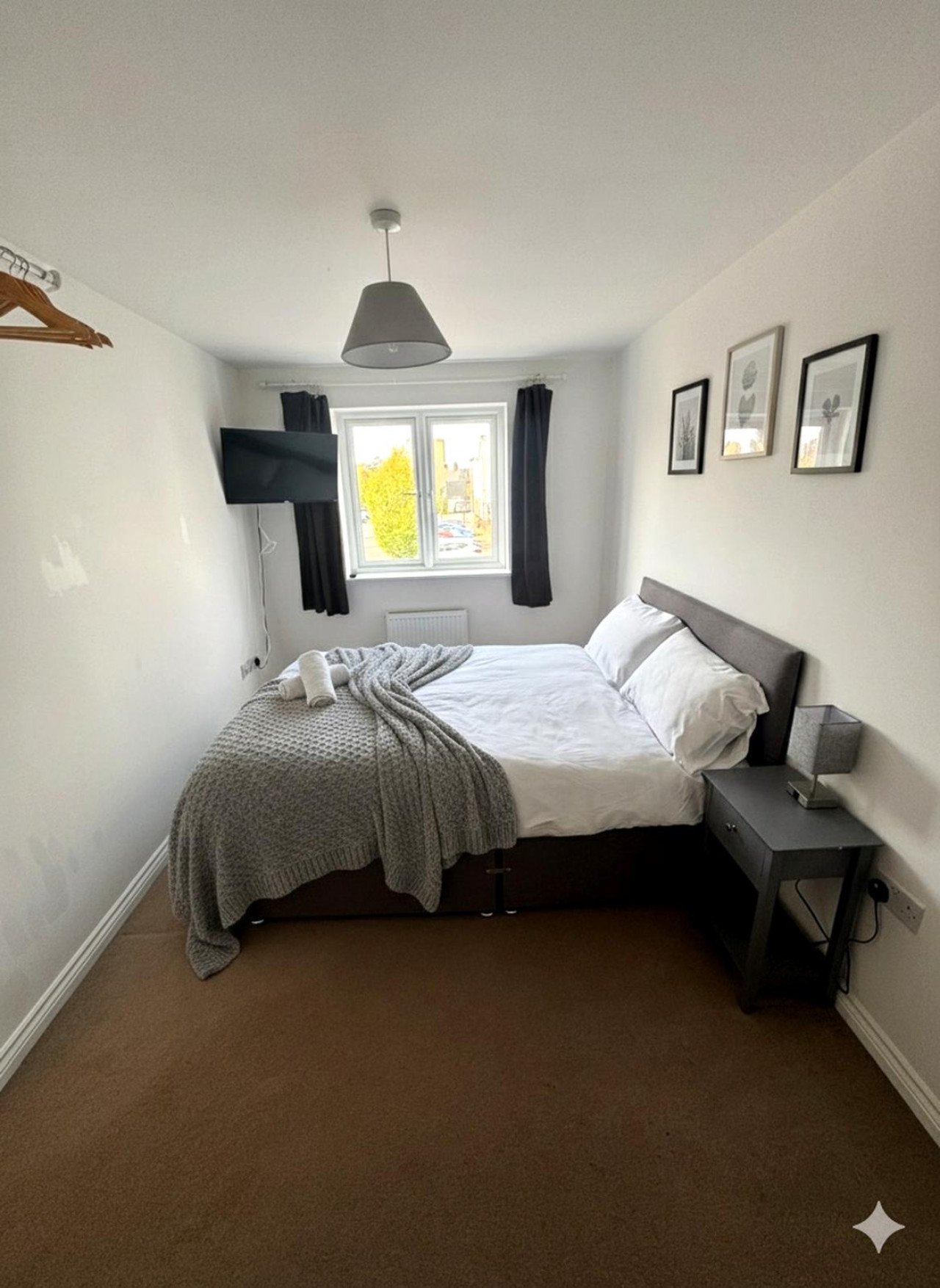 Colchester Retreat: 4BR 2BATH Ample Street Parking in 35Kensington Road, England, United Kingdom, CO2 7FF - Property image 11 - VivreStays