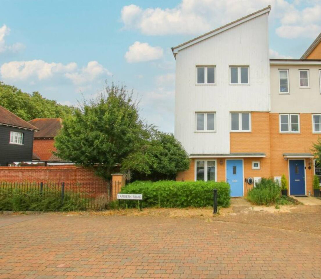Colchester Retreat: 4BR 2BATH Ample Street Parking in 35Kensington Road, England, United Kingdom, CO2 7FF - Property image 6 - VivreStays