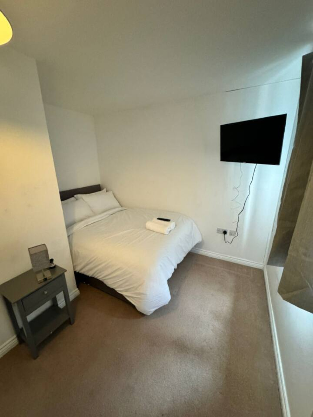 Colchester Retreat: 4BR 2BATH Ample Street Parking in 35Kensington Road, England, United Kingdom, CO2 7FF - Property image 18 - VivreStays