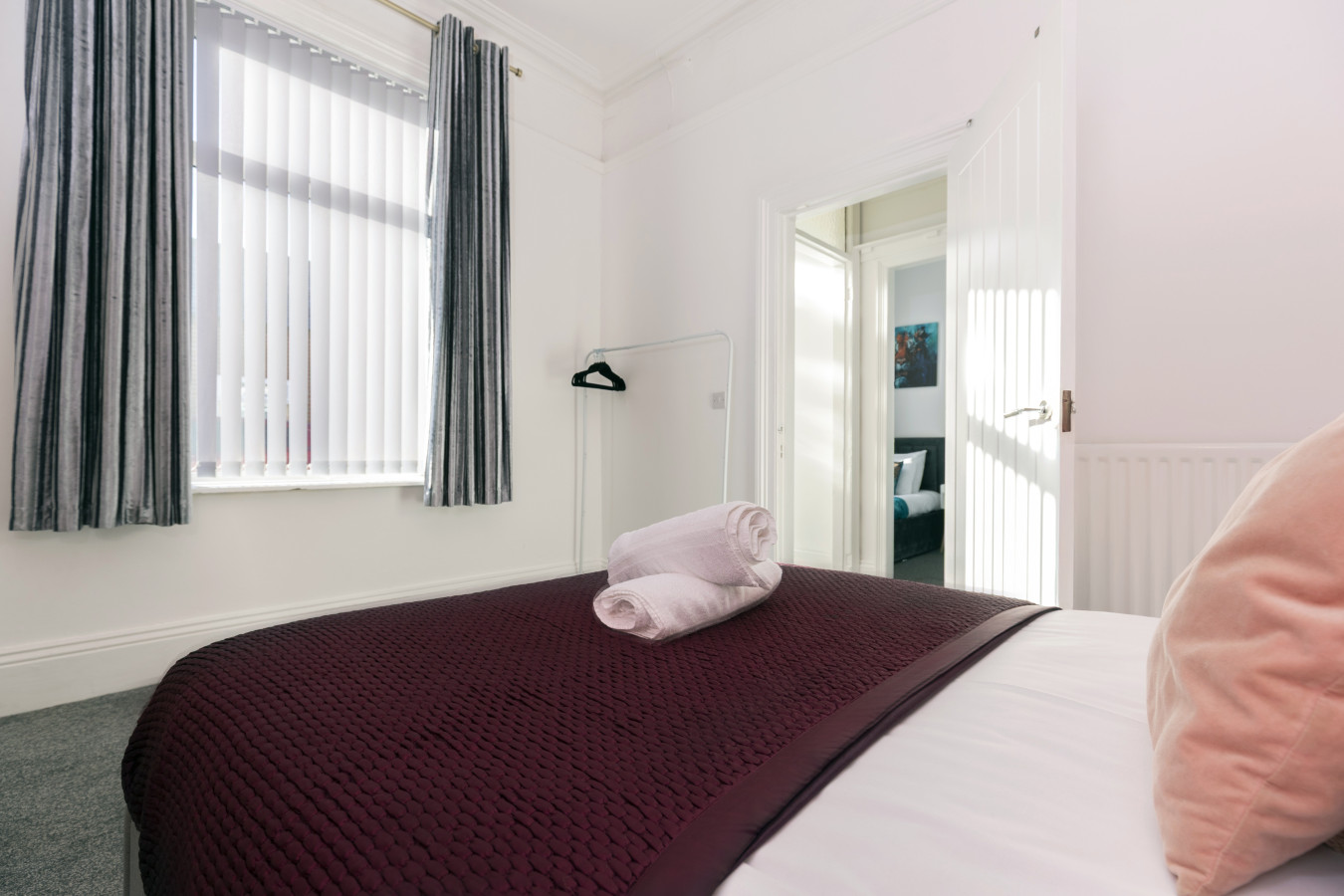 Newly Renovated 3BR House near hospital & uni in 22 Houghton St, Sunderland SR4 7DY, UK - Property image 10 - VivreStays