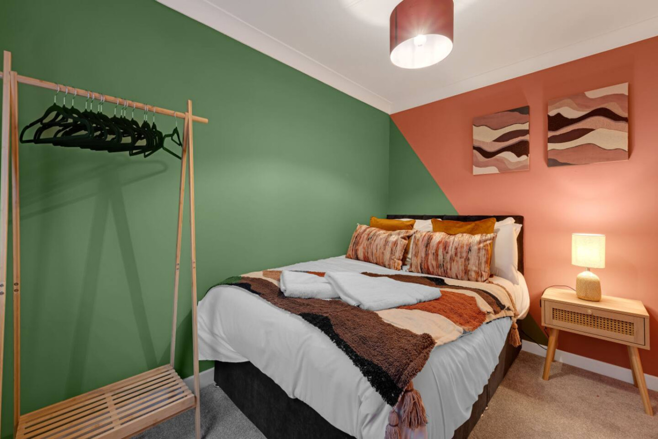 Harland Haven: Spacious 4BR House in Ipswich in 31 Harland St, Ipswich IP2 8JU, UK - Property image 7 - VivreStays