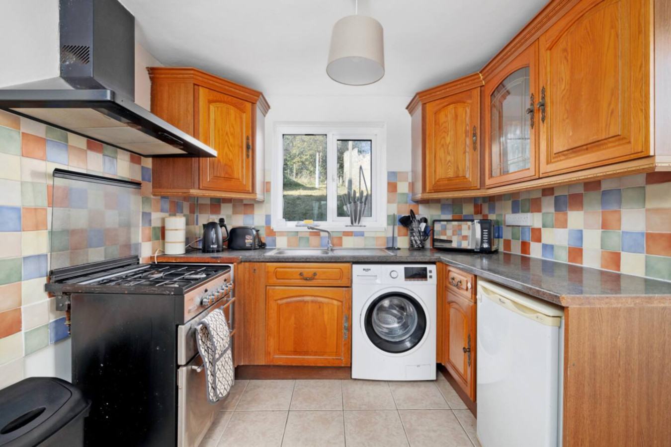 Newly Renovated 3BR House Perfect for Families or Contractors in 49 Poole Park Rd, Plymouth PL5 1DR, UK - Property image 7 - VivreStays