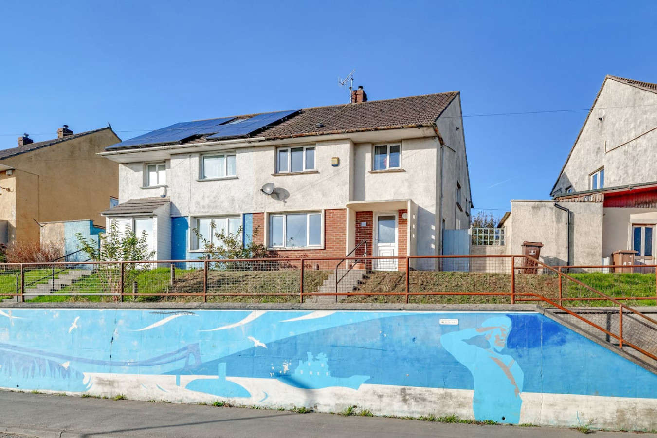 Newly Renovated 3BR House Perfect for Families or Contractors in 49 Poole Park Rd, Plymouth PL5 1DR, UK - Property image 15 - VivreStays