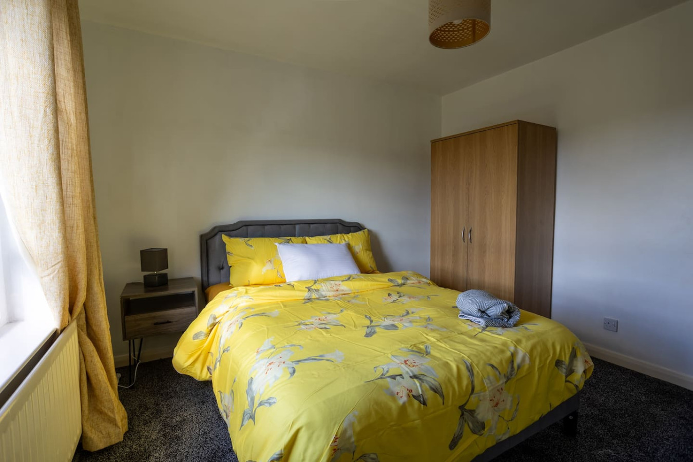 Charming 2BR Maisonette in Carlisle Center in 70 Durranhill Rd, Carlisle CA1 2SZ, UK - Property image 2 - VivreStays