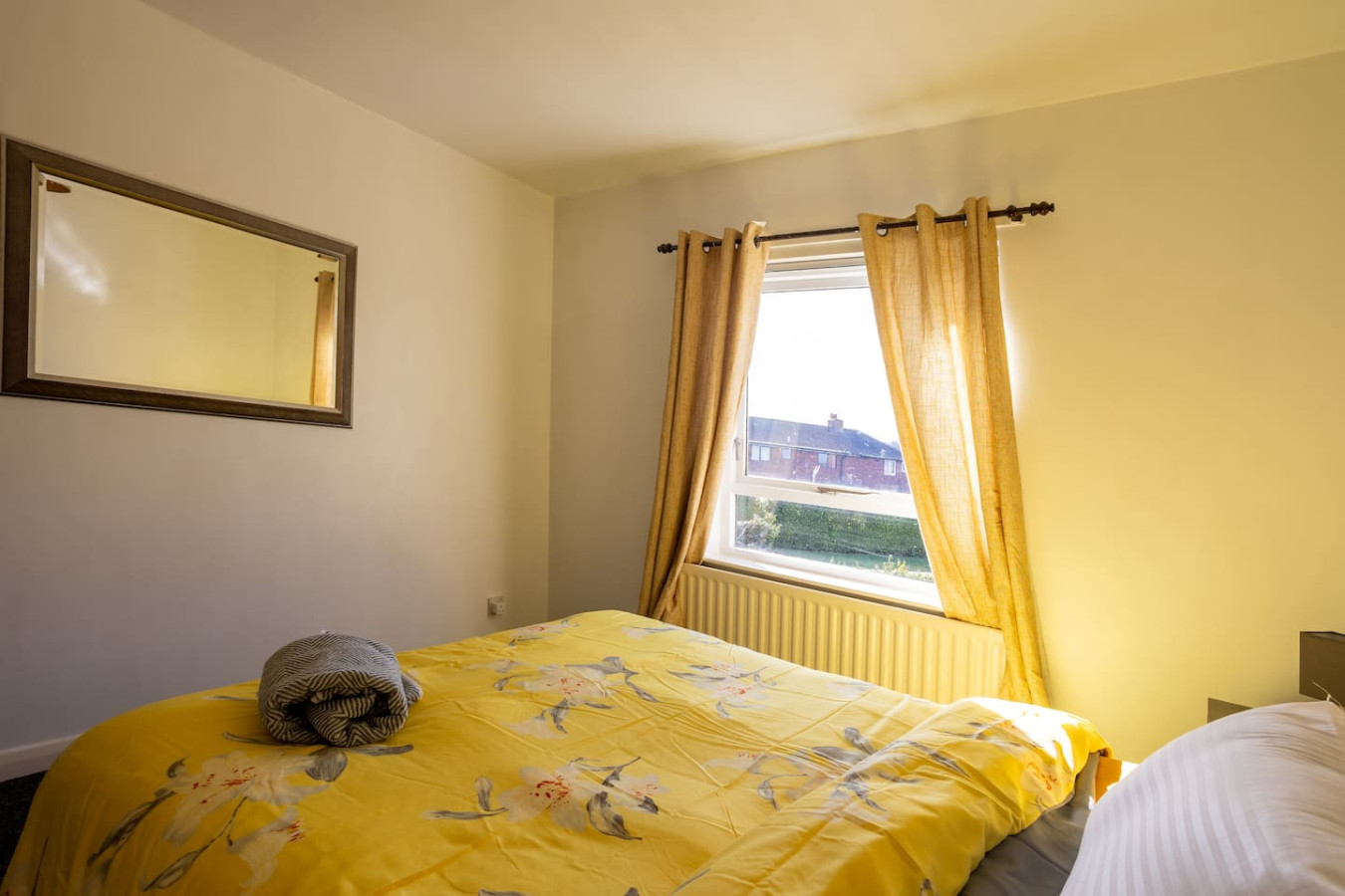 Charming 2BR Maisonette in Carlisle Center in 70 Durranhill Rd, Carlisle CA1 2SZ, UK - Property image 16 - VivreStays