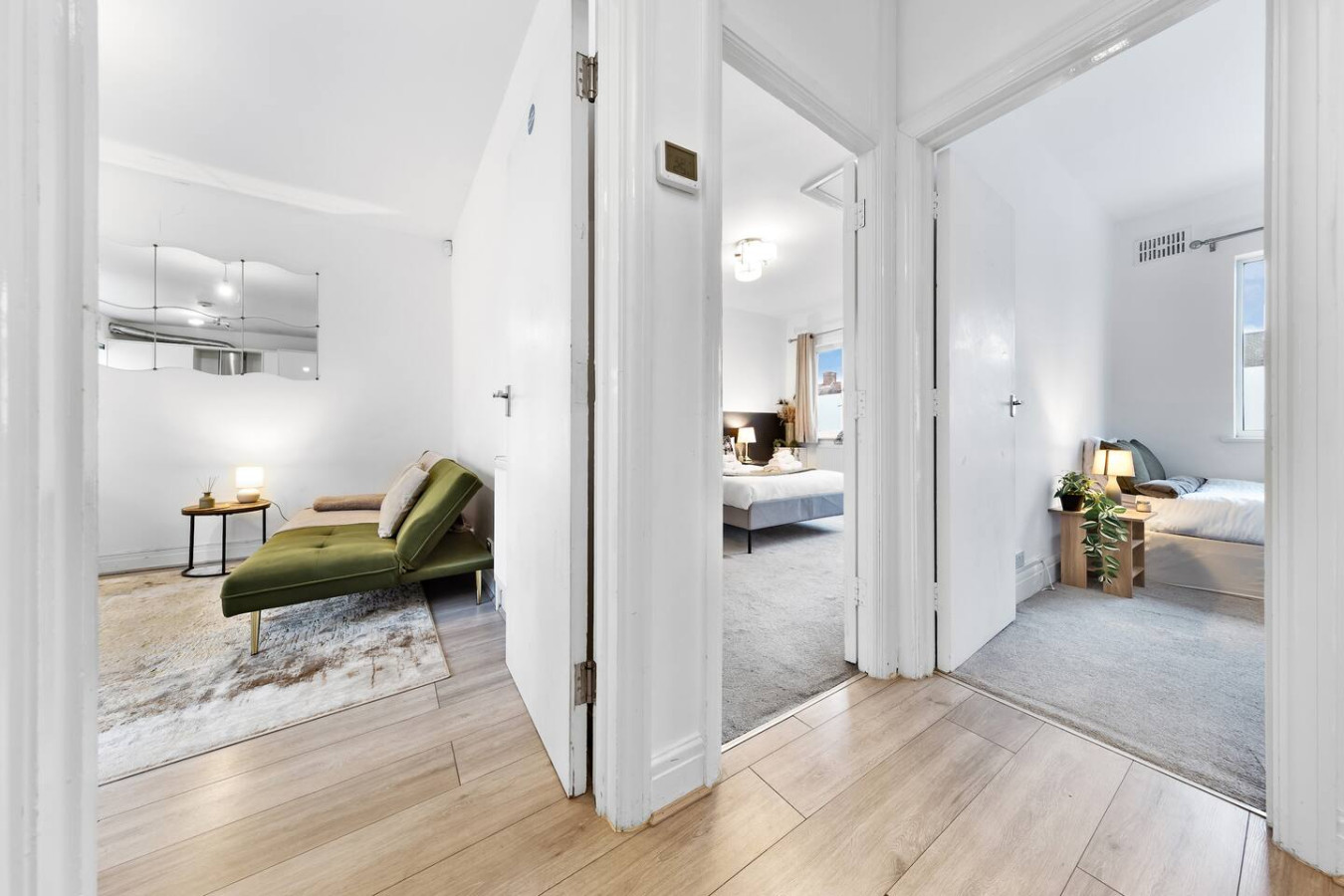 Powder Mill Retreat - 2BR Modern Flat for 4 in 225a Powder Mill Ln, Twickenham TW2 6EH, UK - Property image 15 - VivreStays
