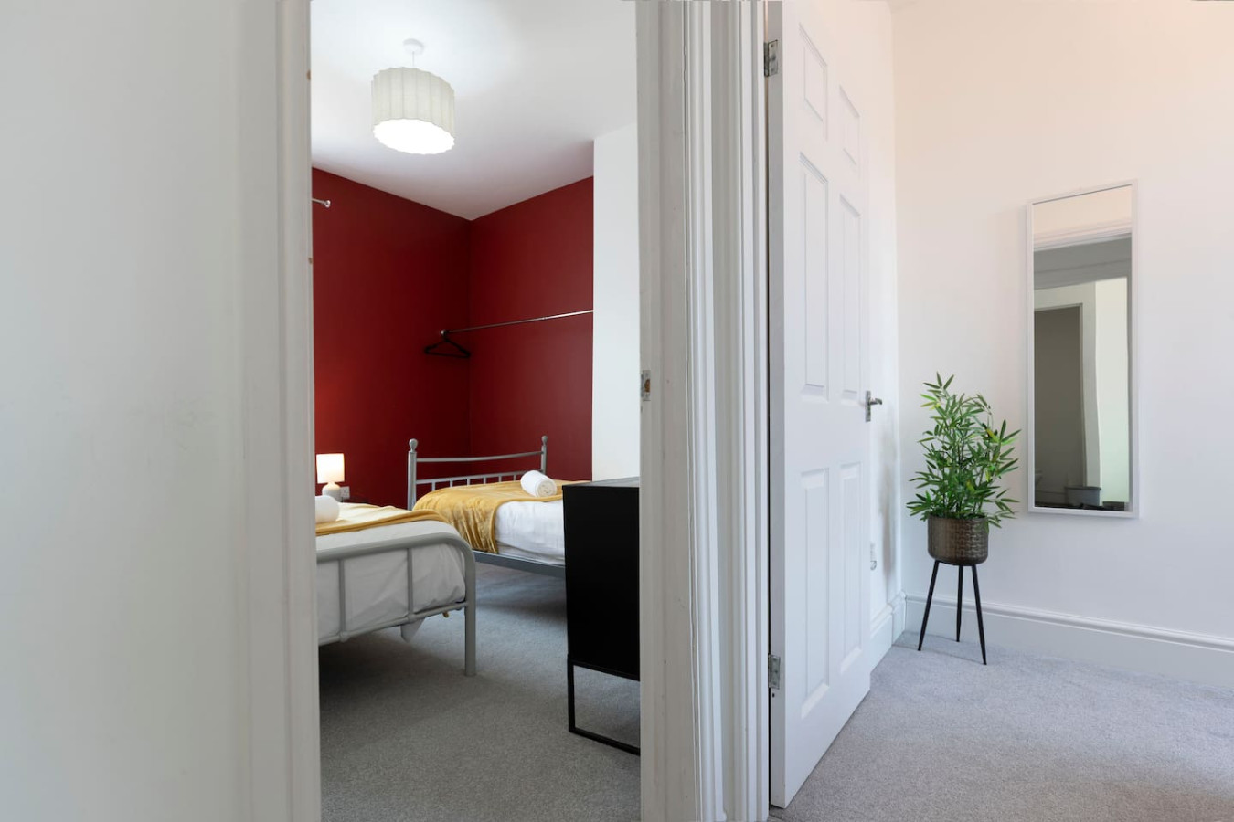 The Maple Haven – Spacious 3BR w/FREE Parking in 10 Maple St, Jarrow NE32 5JE, UK - Property image 12 - VivreStays