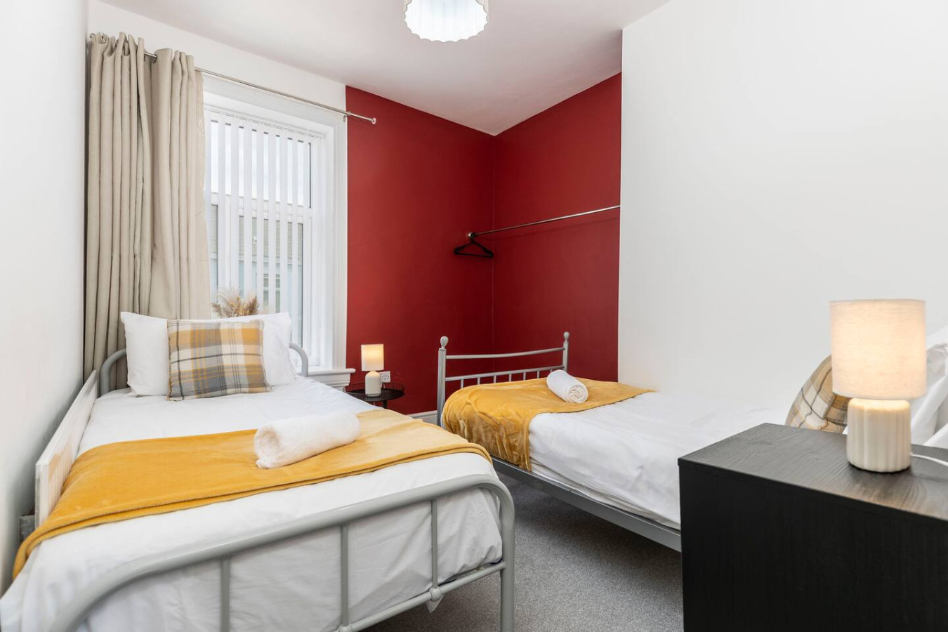 The Maple Haven – Spacious 3BR w/FREE Parking in 10 Maple St, Jarrow NE32 5JE, UK - Property image 19 - VivreStays
