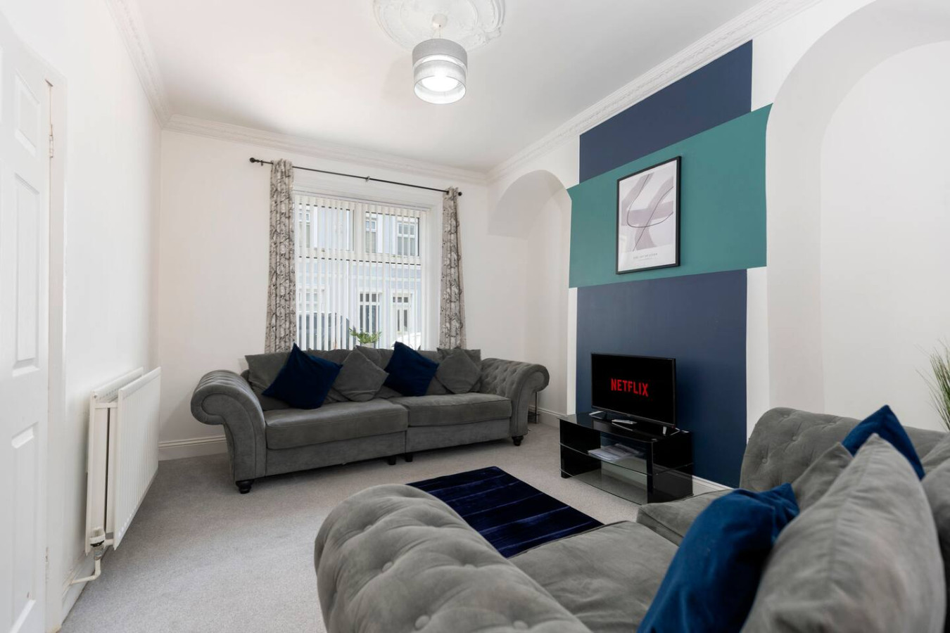 The Maple Haven – Spacious 3BR w/FREE Parking in 10 Maple St, Jarrow NE32 5JE, UK - Property image 8 - VivreStays