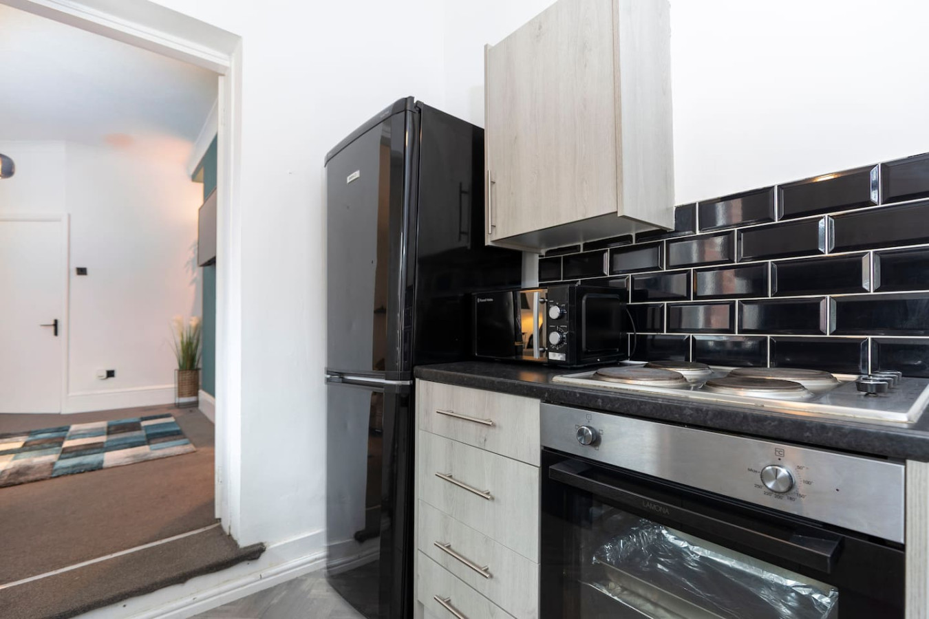 Spacious 4BR Home in Gateshead Sleeps 8 w/Parking in 397Brighton Road, England, United Kingdom, NE8 4SB - Property image 26 - VivreStays
