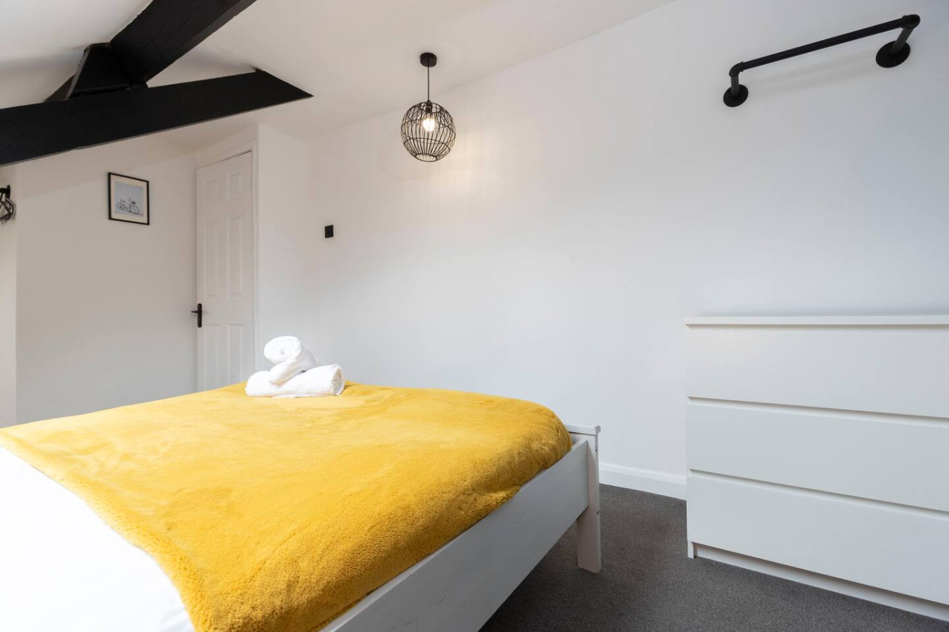 Spacious 4BR Home in Gateshead Sleeps 8 w/Parking in 397Brighton Road, England, United Kingdom, NE8 4SB - Property image 20 - VivreStays