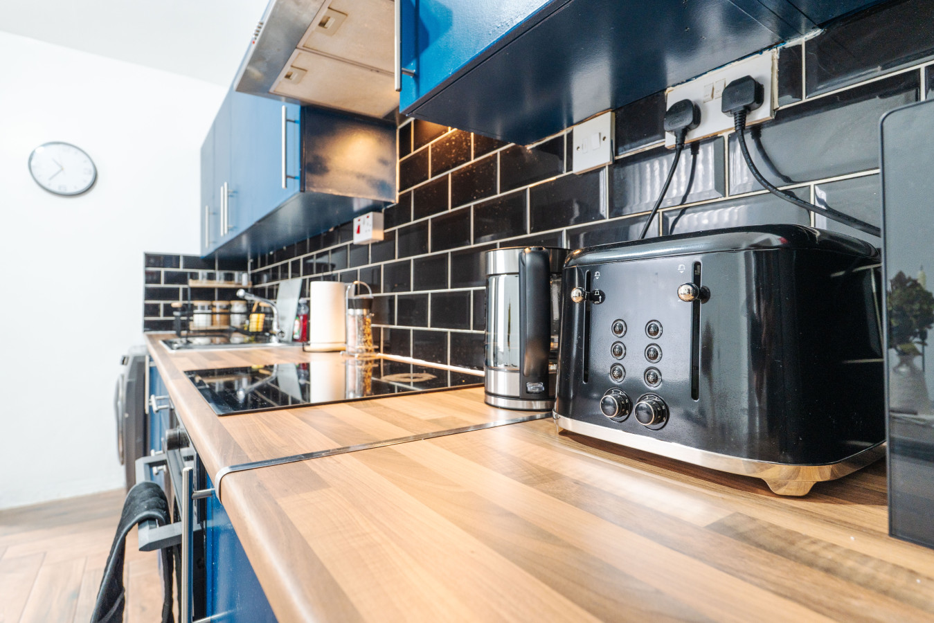 Newly Renovated 4BR House with lots of amenities in 11 Burns St, Bootle, L20 4RJ UK - Property image 6 - VivreStays