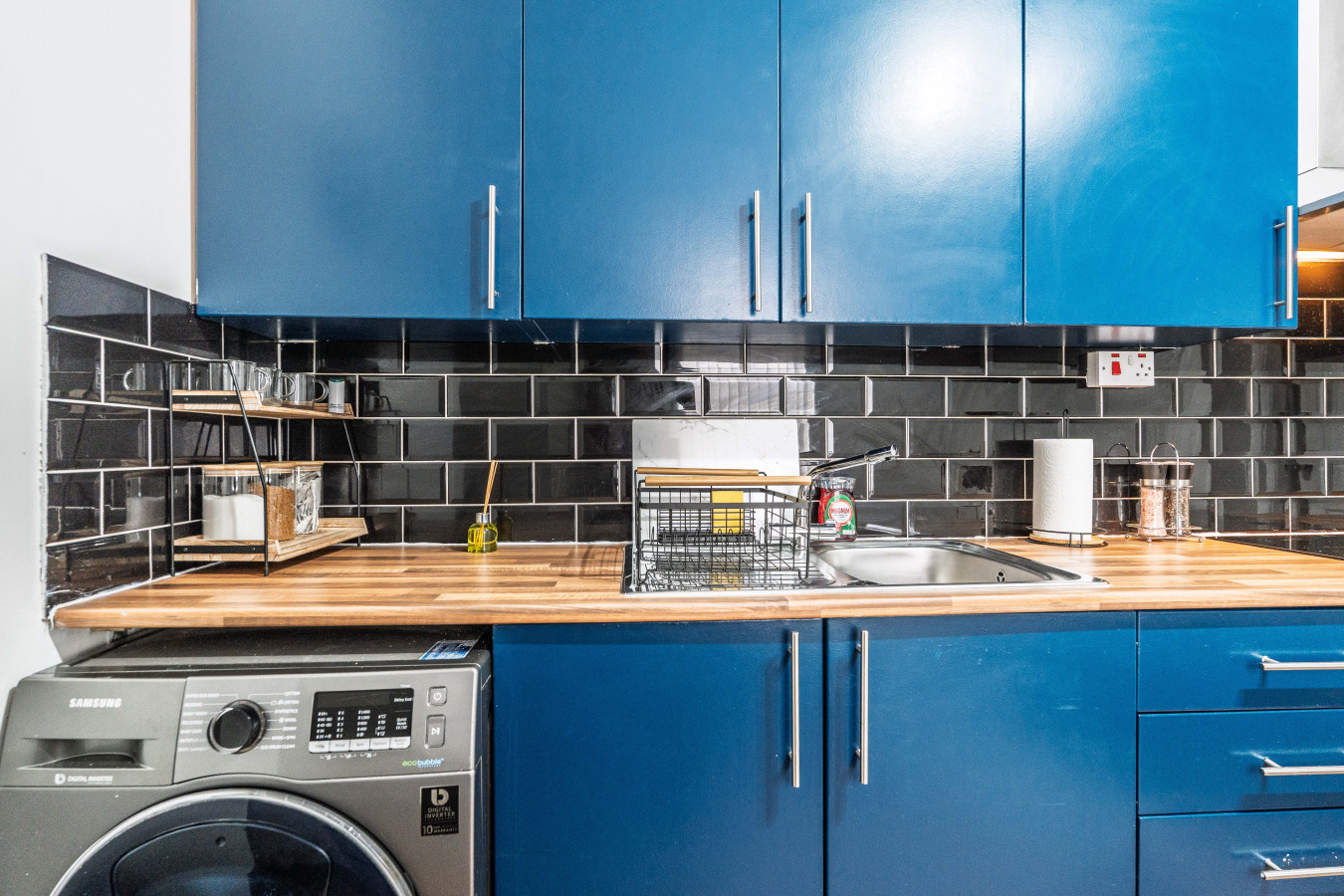 Newly Renovated 4BR House with lots of amenities in 11 Burns St, Bootle, L20 4RJ UK - Property image 52 - VivreStays