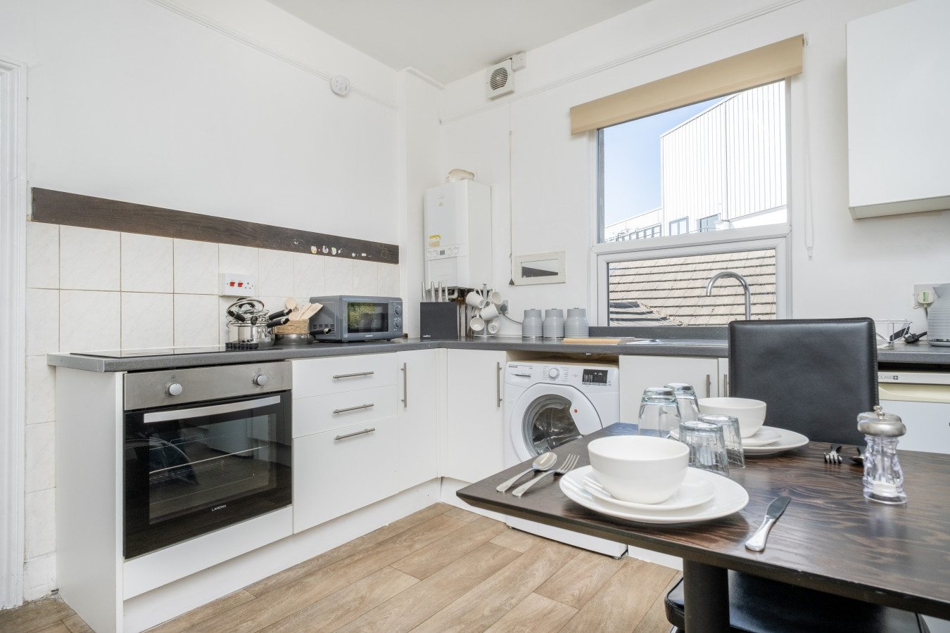 Gloucester Street Nest - 3BR Flat for 7 Guests in 21 Gloucester Street - Property image 36 - VivreStays