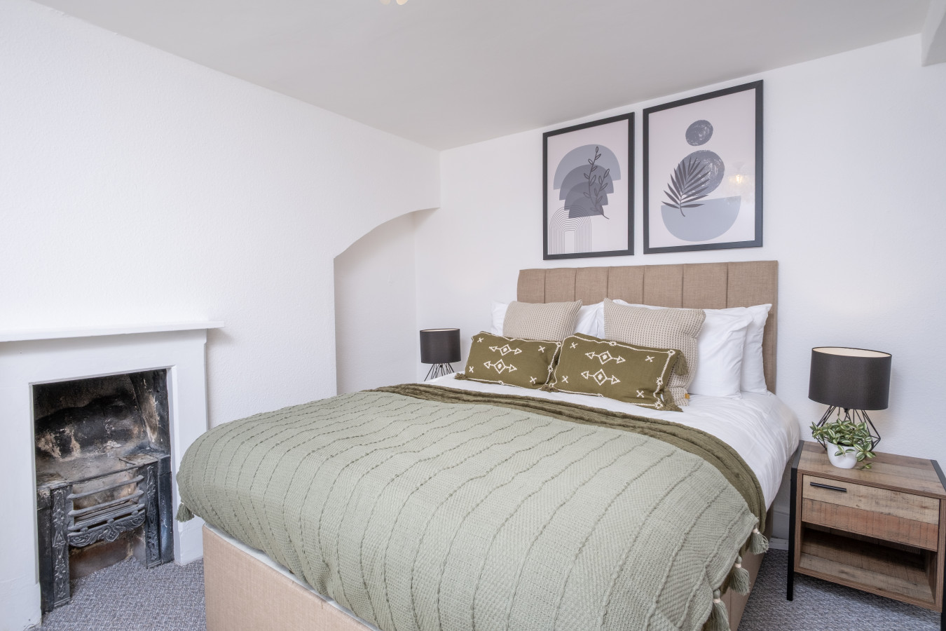 Gloucester Street Nest - 3BR Flat for 7 Guests in 21 Gloucester Street - Property image 15 - VivreStays