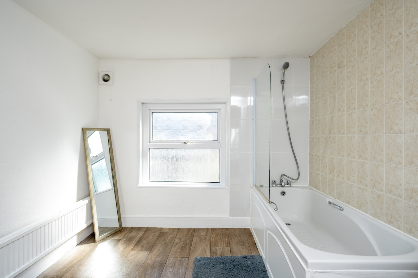 Gloucester Street Nest - 3BR Flat for 7 Guests in 21 Gloucester Street - Property image 24 - VivreStays