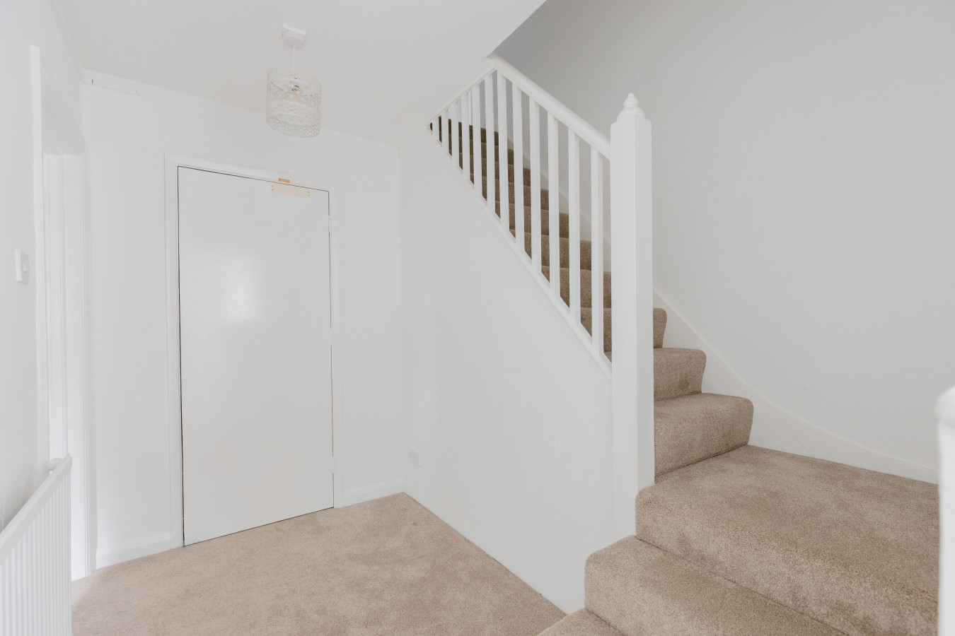 Charming 2-Bedroom Escape in Worthing in 10 The Glen, Worthing BN13 2AB, UK - Property image 16 - VivreStays