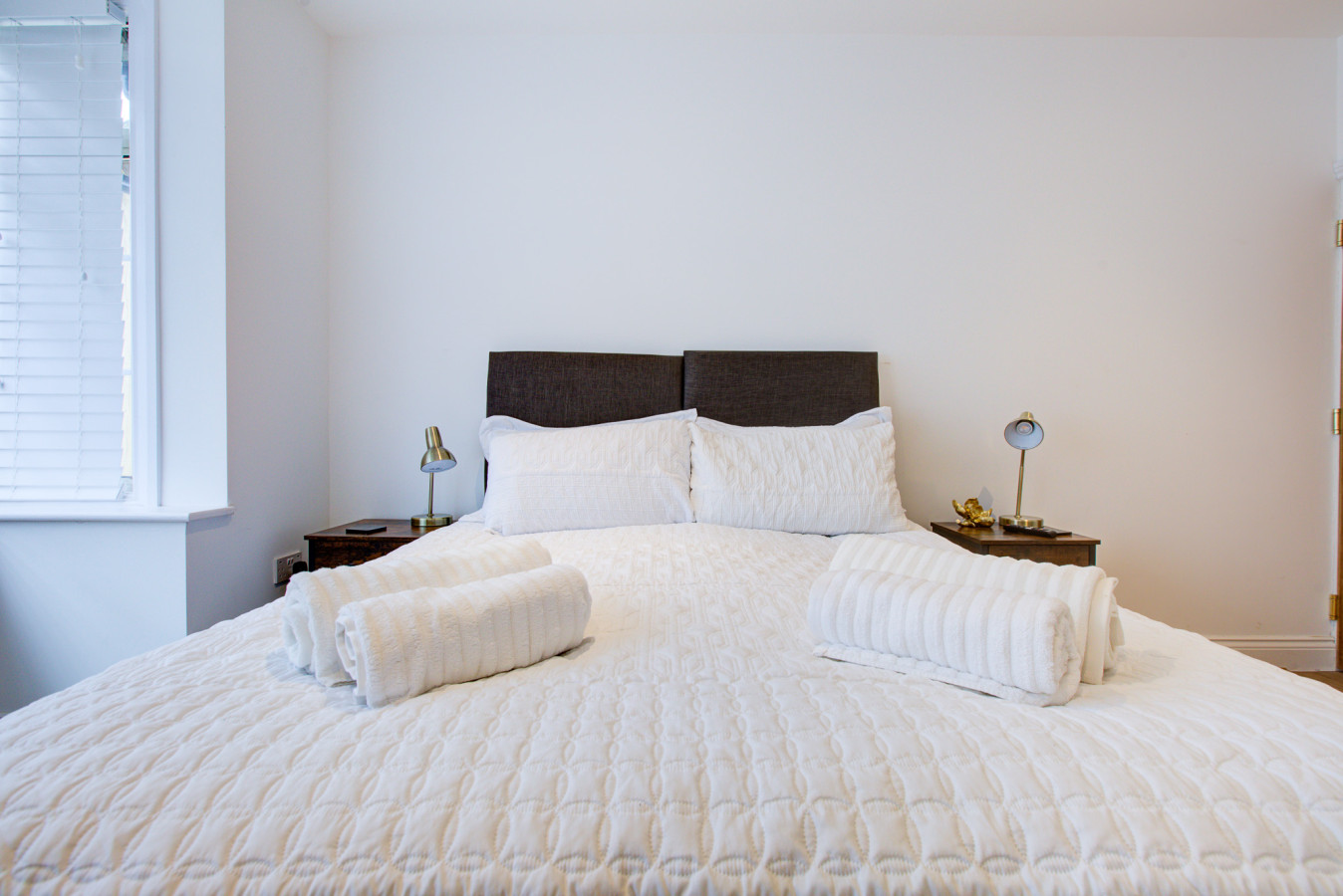 Spacious 4BR Haven in Ipswich in 3Gladstone Road, England, United Kingdom, IP3 8AT - Property image 7 - VivreStays
