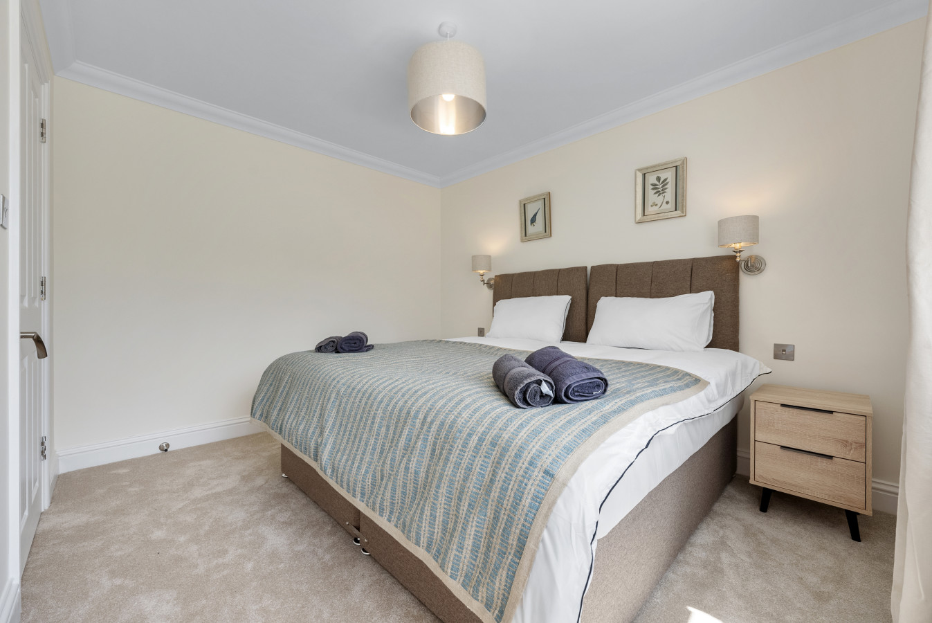 Spacious 3BR Flat in Stroud Haven in 33Stratford Road, England, United Kingdom, GL5 4AJ - Property image 4 - VivreStays
