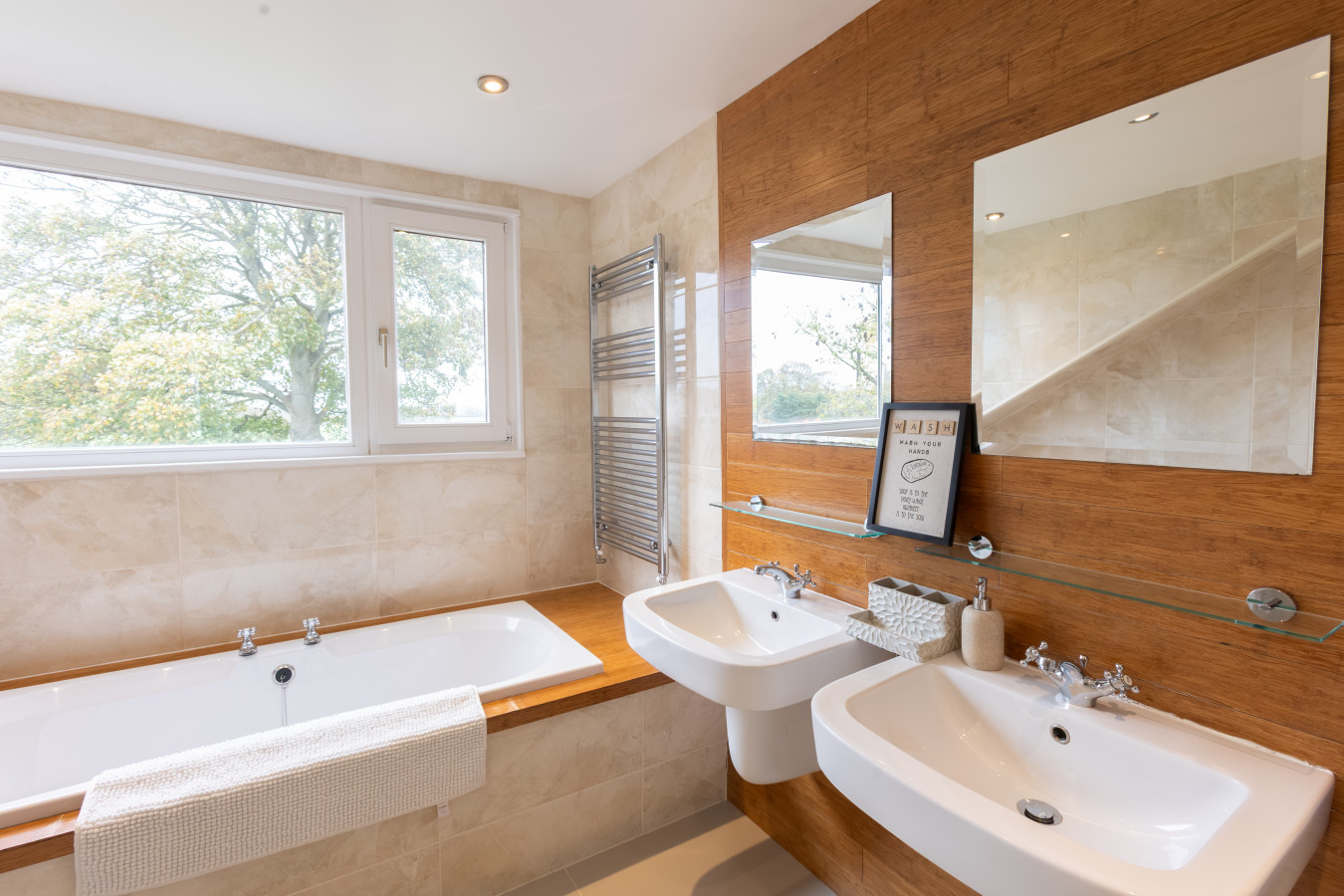 Grand 5BR Home in Market Harborough with Free Parking in 4 Harborough Rd, Dingley, Market Harborough LE16 8PH, UK - Property image 22 - VivreStays
