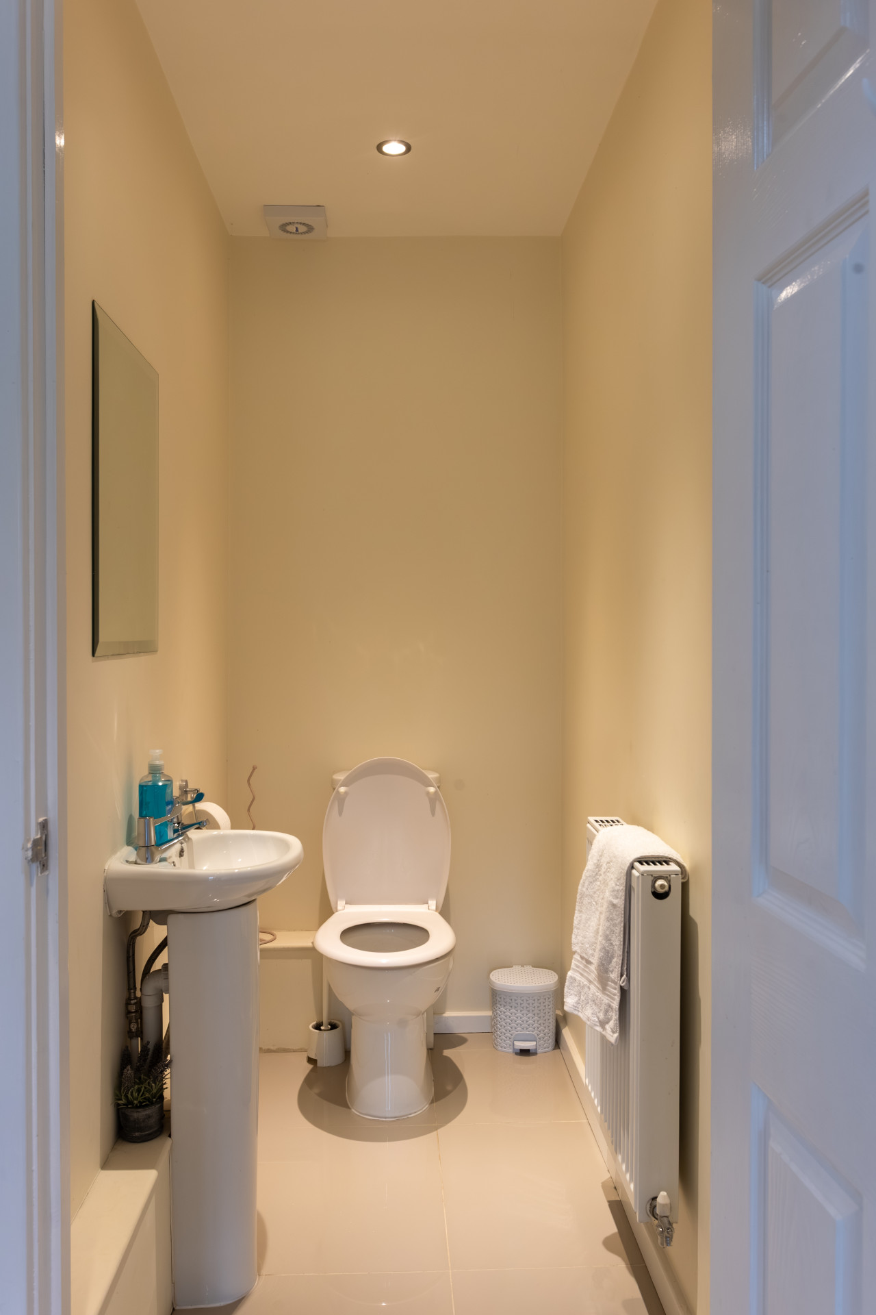 Grand 5BR Home in Market Harborough with Free Parking in 4 Harborough Rd, Dingley, Market Harborough LE16 8PH, UK - Property image 17 - VivreStays
