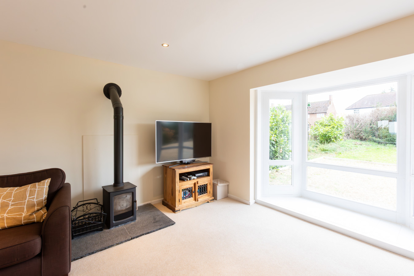 Grand 5BR Home in Market Harborough with Free Parking in 4 Harborough Rd, Dingley, Market Harborough LE16 8PH, UK - Property image 24 - VivreStays